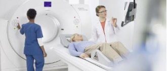 To avoid blurring on tomograms, complete immobility is required during the diagnostic procedure.