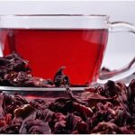 сушеный и заваренный каркаде