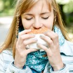 Eating junk food contributes to obesity.